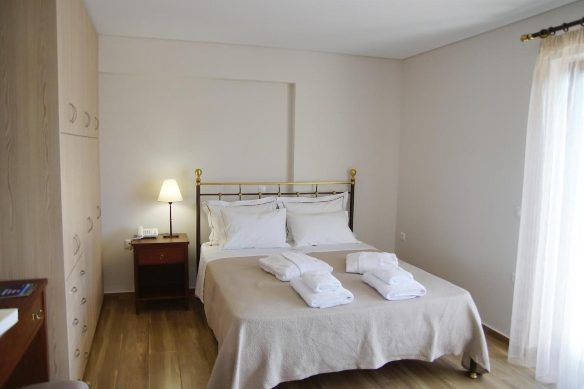 Treanto Nafpaktos Boutique Hotel Стая снимка